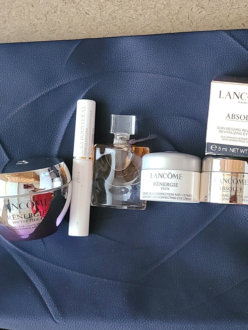 Lancôme Skincare & Fragrance Set - White and Gold Accents